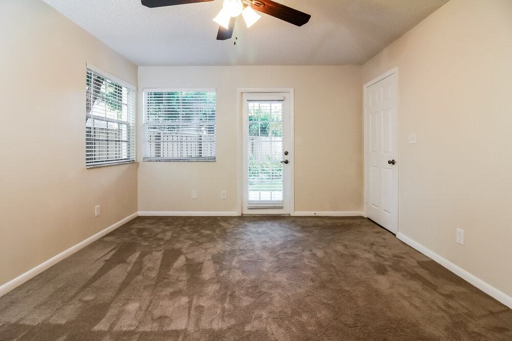 5407 214th Ct S - Photo 7 of 16