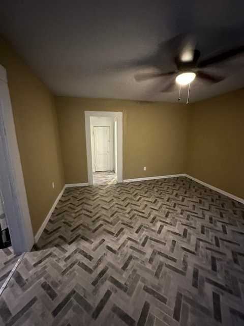 1403 Pine St - Photo 7 of 7