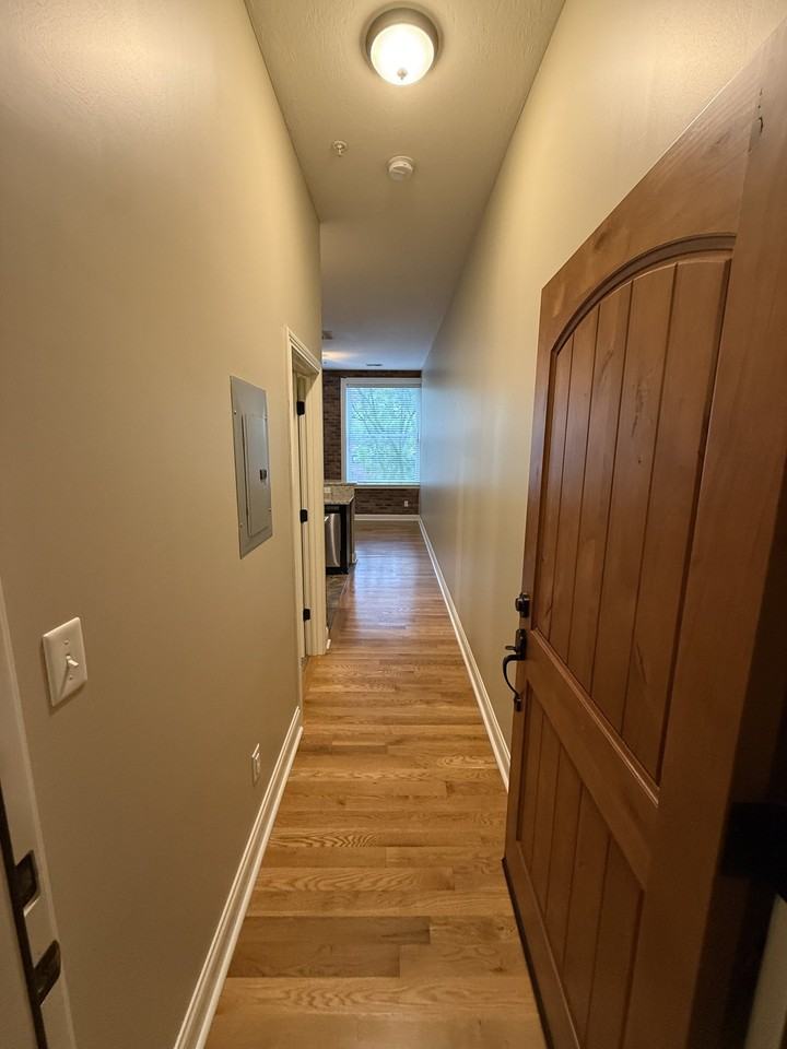 302 Pearl St #205 - Photo 2 of 8