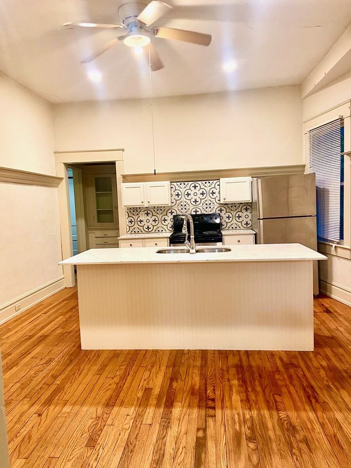 1432 12th Street South - Photo 5 of 15