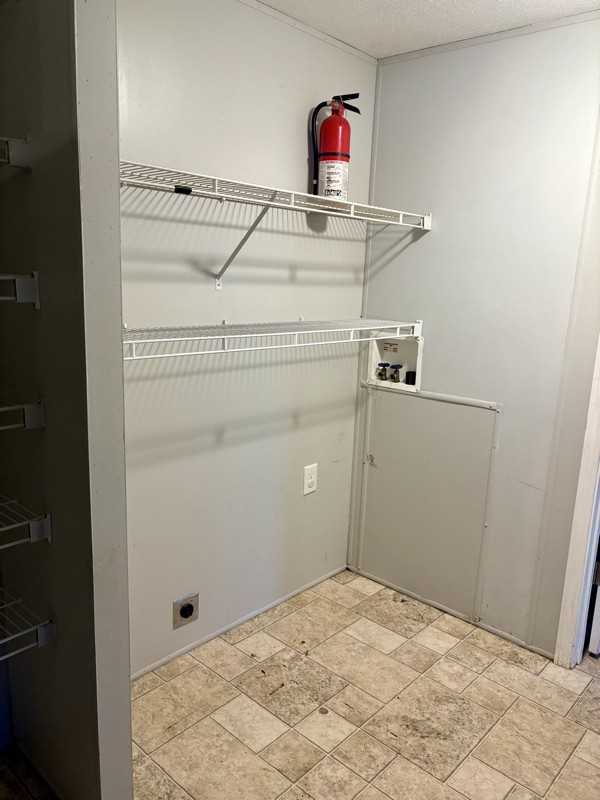 715 Center St E Trlr #127 - Photo 6 of 13