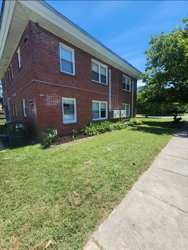 9537 Grandy Ave #4 - Photo 4 of 40