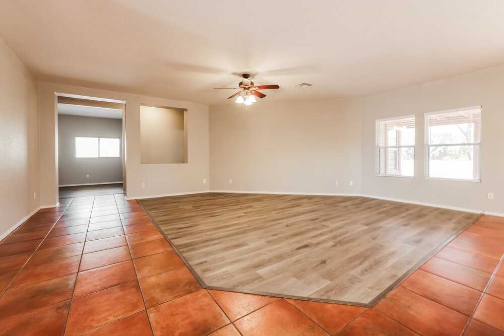 10833 S Camino San Clemente - Photo 5 of 19