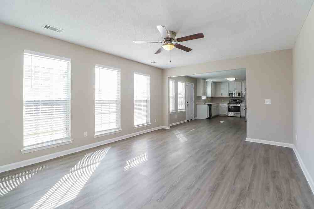 195 Ridge Pointe Dr - Photo 6 of 17