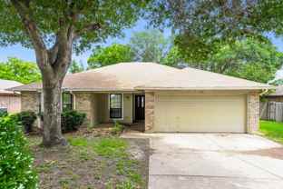 709 Daniels Dr - Photo 1 of 1