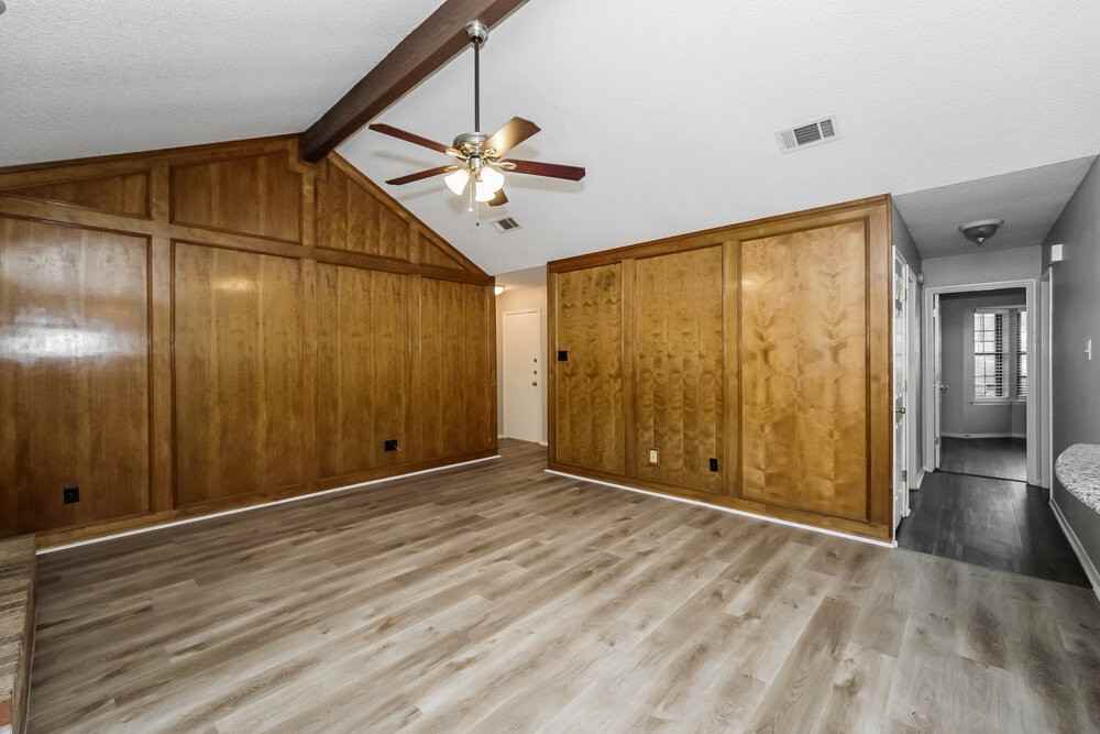 709 Daniels Dr - Photo 6 of 16