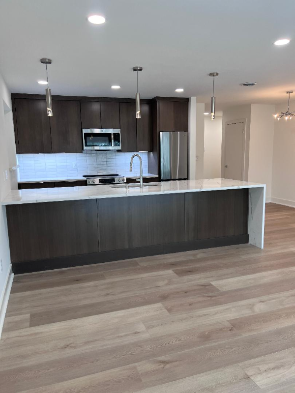 1127 13th St #104 - Photo 3 of 14