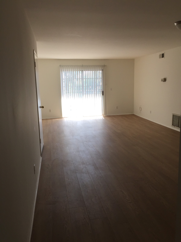 3031 Grand View Blvd #114 - Photo 4 of 6