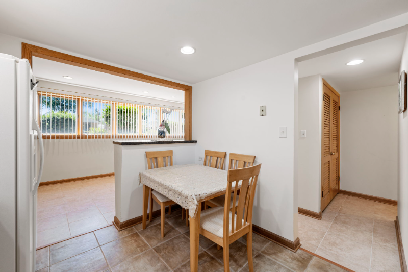 7232 W Crain St #GDN - Photo 5 of 8
