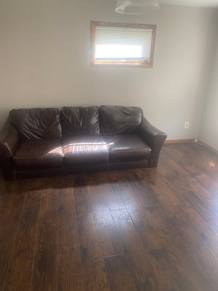 2643 Lyndale Ave N - Photo 3 of 7