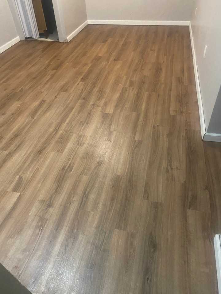 2643 Lyndale Ave N - Photo 6 of 7