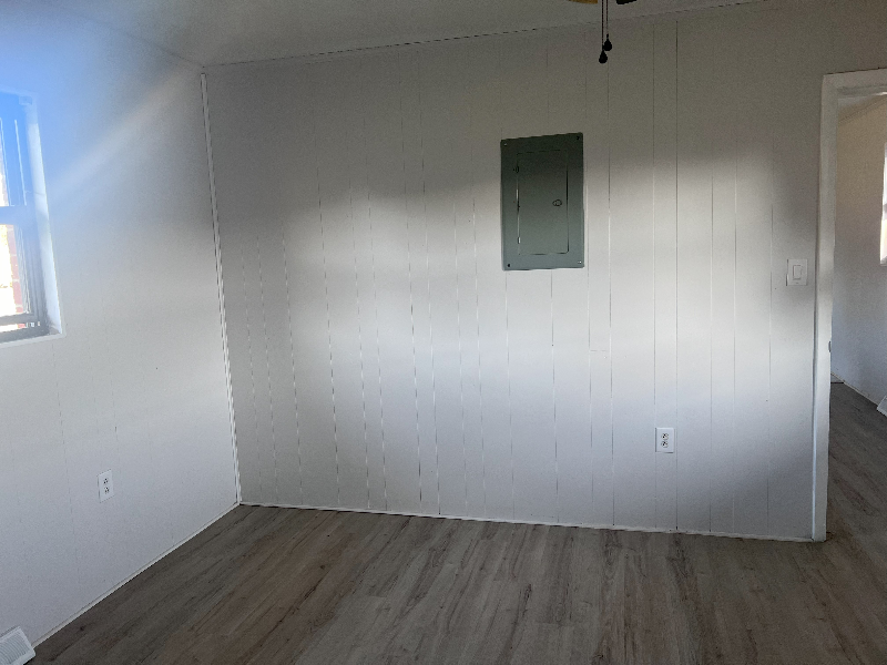 56 Railroad St #8 - Photo 5 of 5