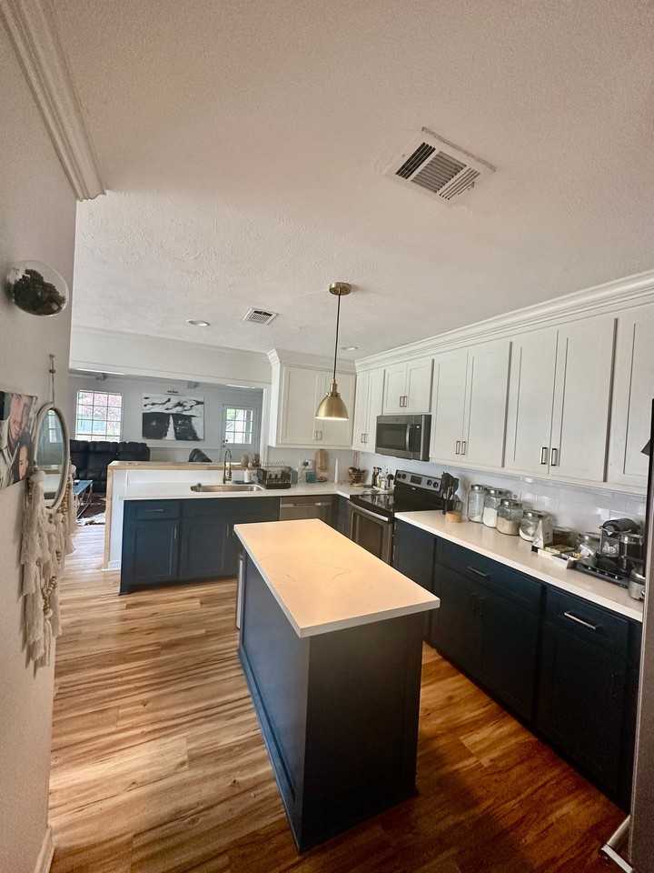 517 Hunters Creek Cir - Photo 4 of 11