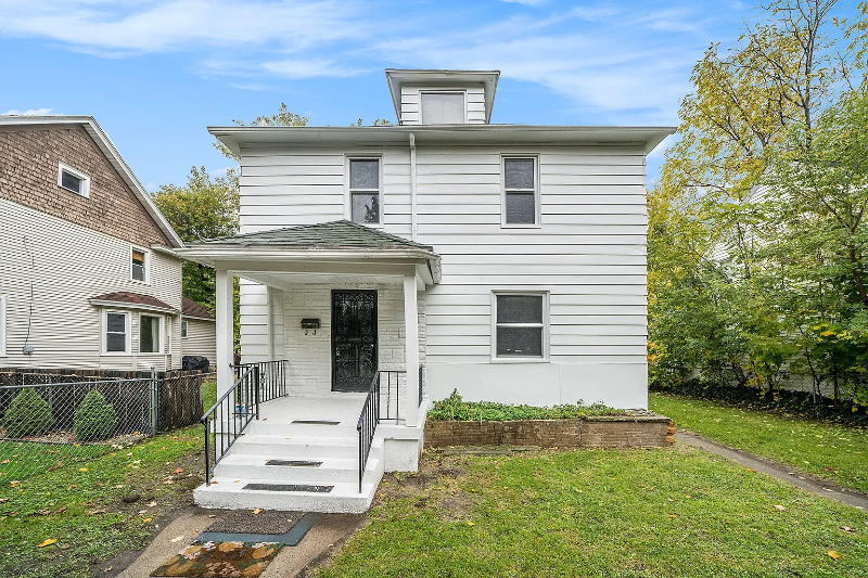 1532 Hamilton Ave Nw - Photo 5 of 9