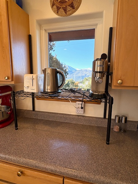 482 Paseo Rd - Photo 4 of 17