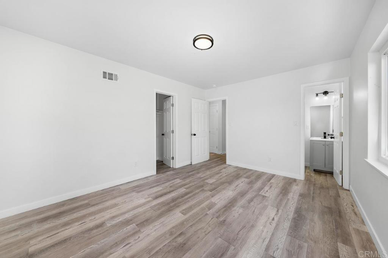 4920 Solola Ave - Photo 7 of 8