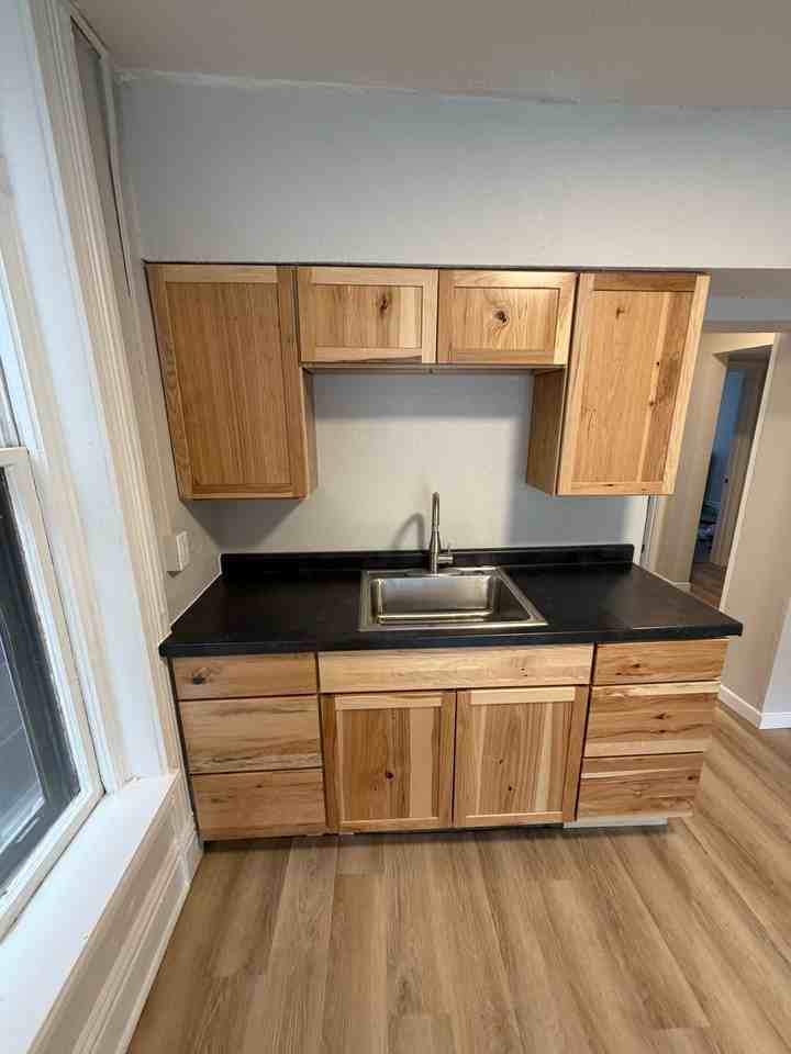 116 E 3rd St #2 - Photo 3 of 12