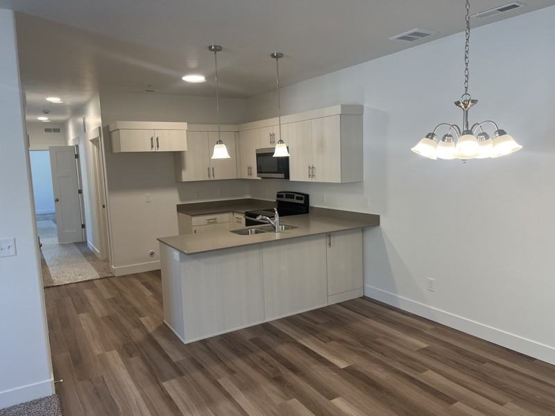 4836 Sw #M201 - Photo 3 of 14