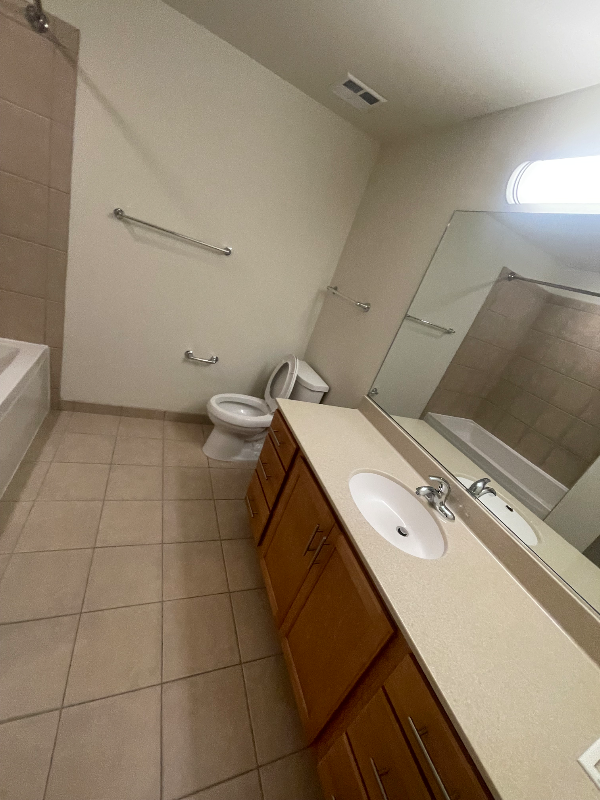 579 W Kinzie St - Photo 5 of 8
