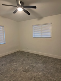 1530 Nwterrace - Photo 3 of 8