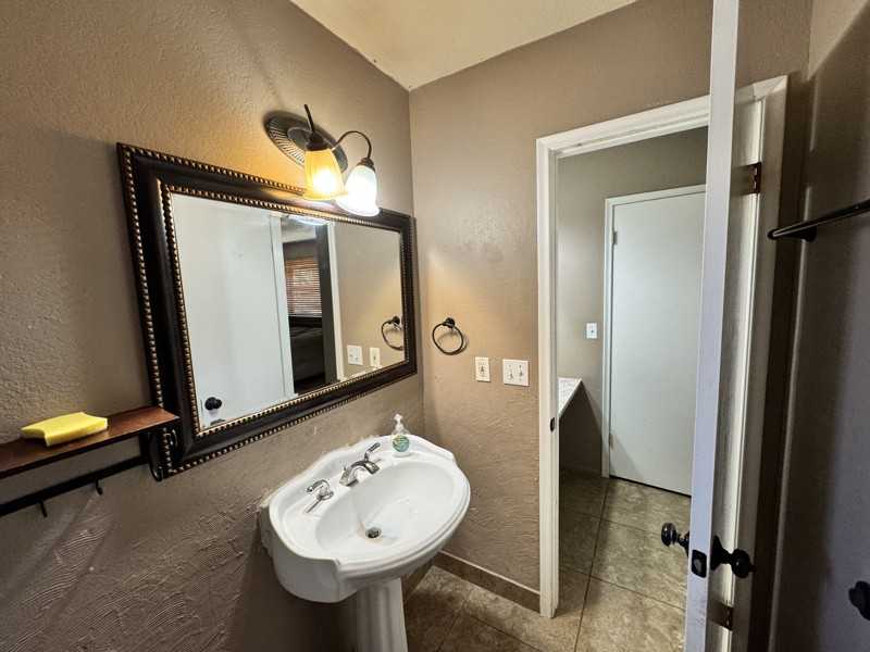 6907 E Flossmoor Ave - Photo 4 of 9