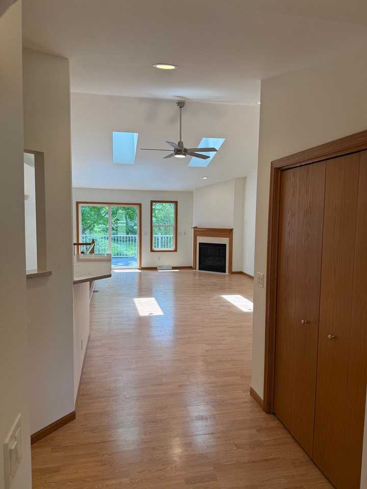 103 E School Rd - Photo 2 of 29