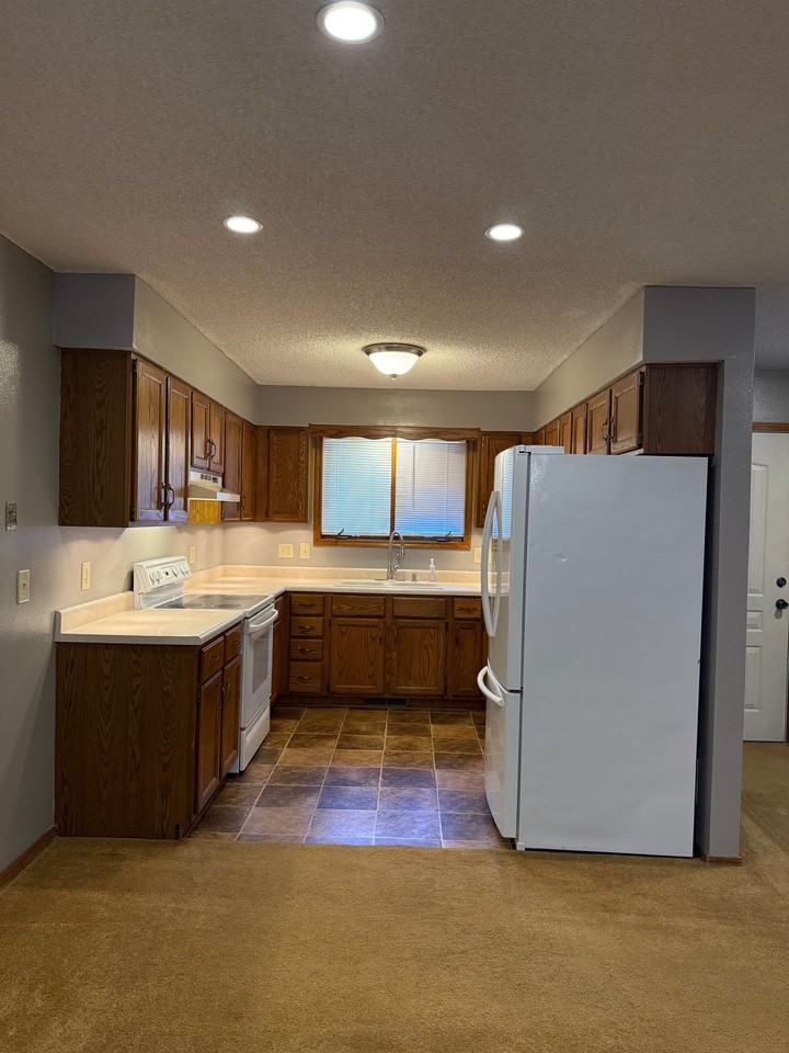 3464 S Geri Ct - Photo 4 of 19