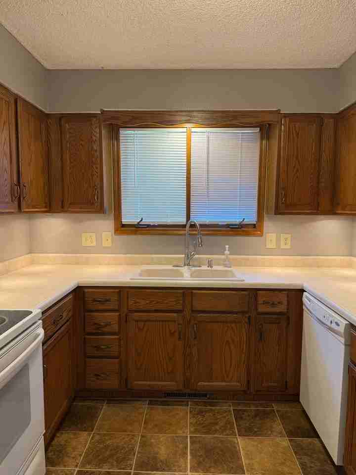 3464 S Geri Ct - Photo 6 of 19