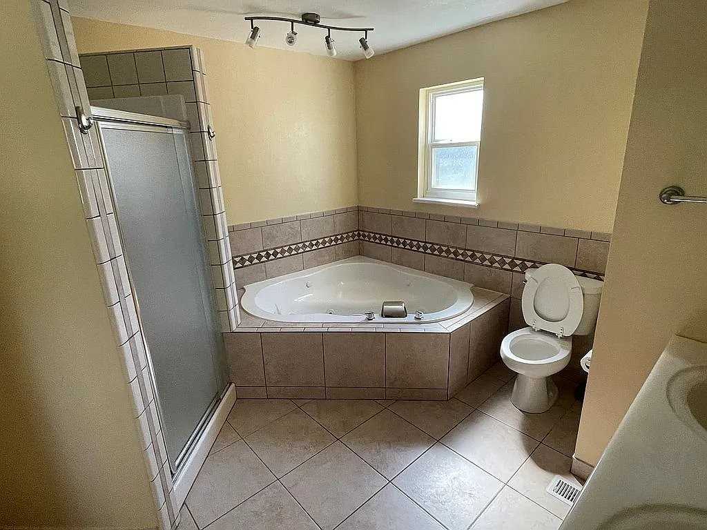 5295 Dudley St - Photo 3 of 17