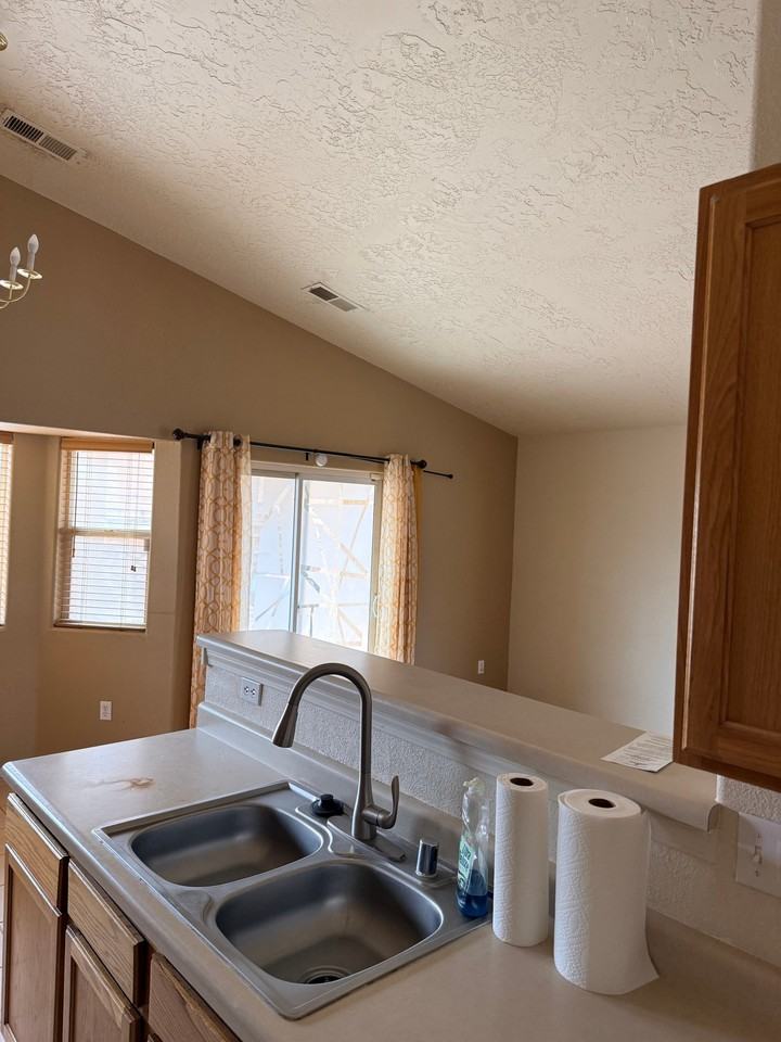5819 Desert Peak Pl - Photo 5 of 28
