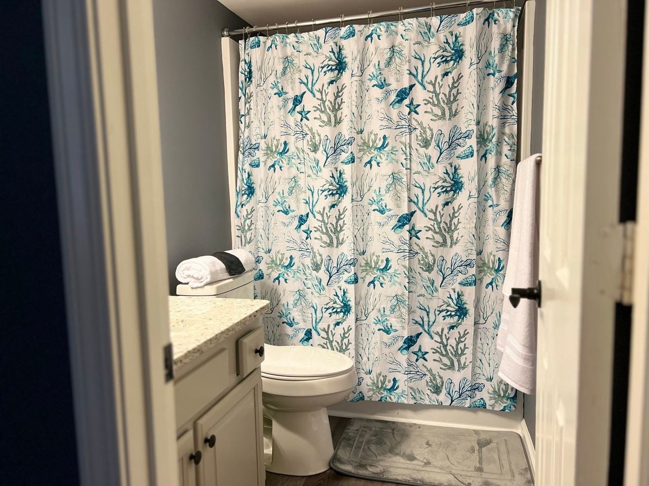 120 Westbury Ct - Photo 5 of 20