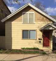 featured image of 702 E 4th St