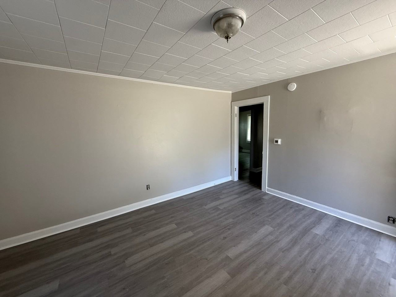 1615 Cadiz St - Photo 7 of 8