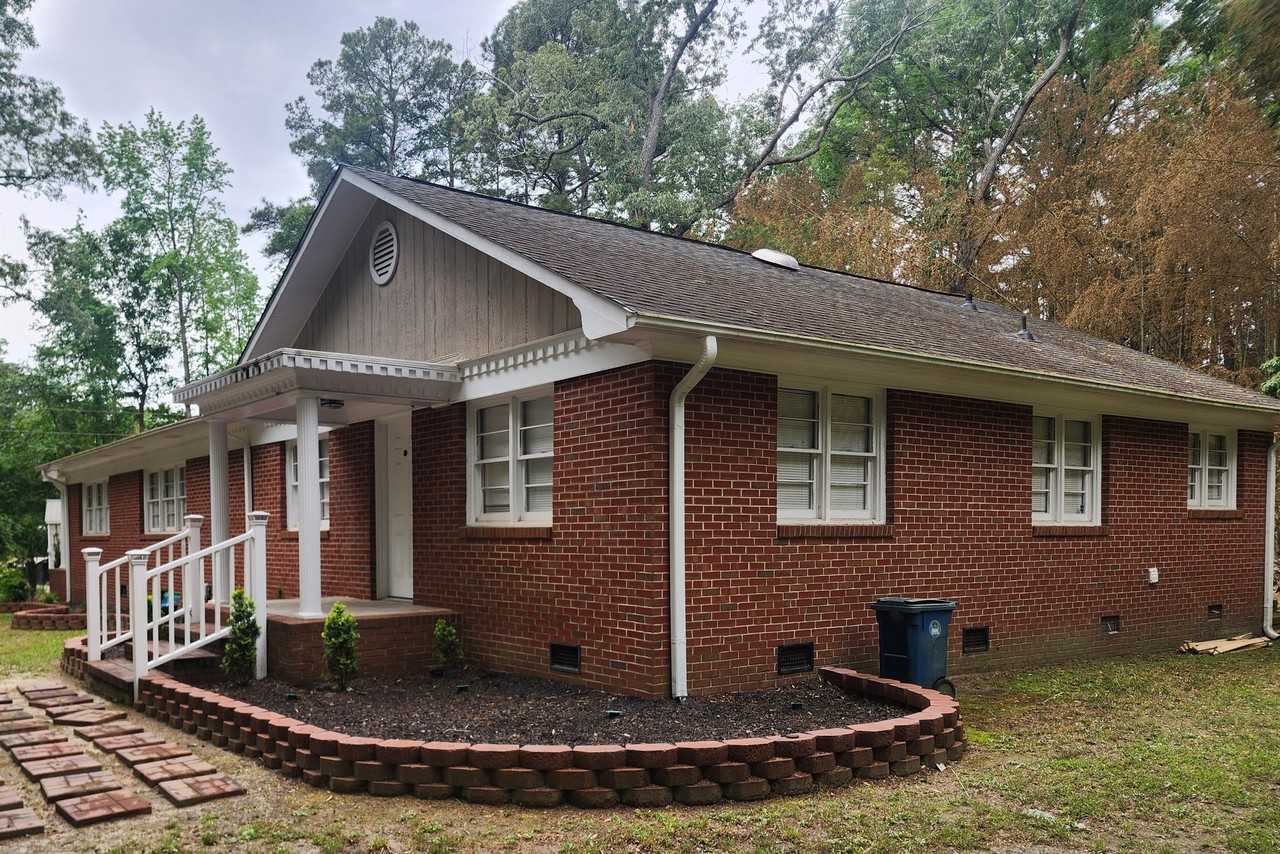 4605 Blanton Rd - Photo 2 of 27