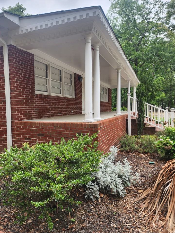 4605 Blanton Rd - Photo 5 of 27