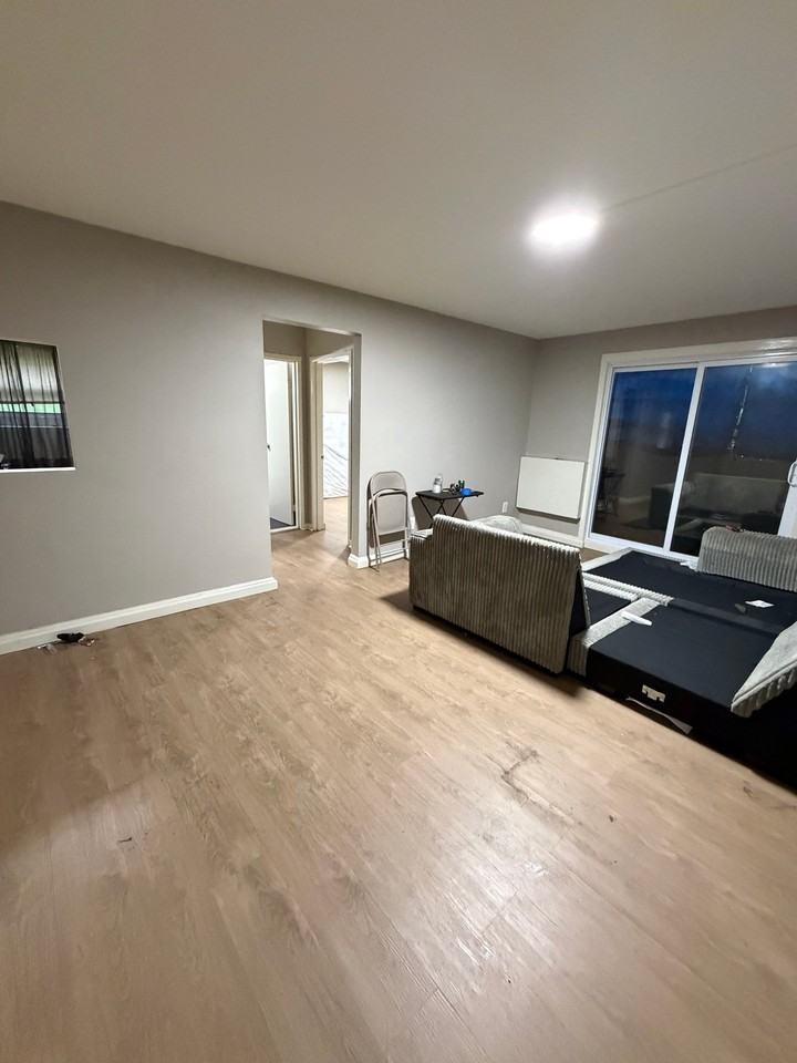 475 Park Ave #A7 - Photo 2 of 4
