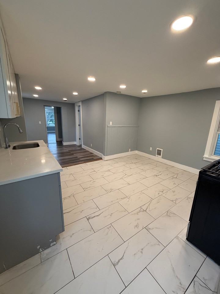 590 Christopher St #2 - Photo 2 of 6