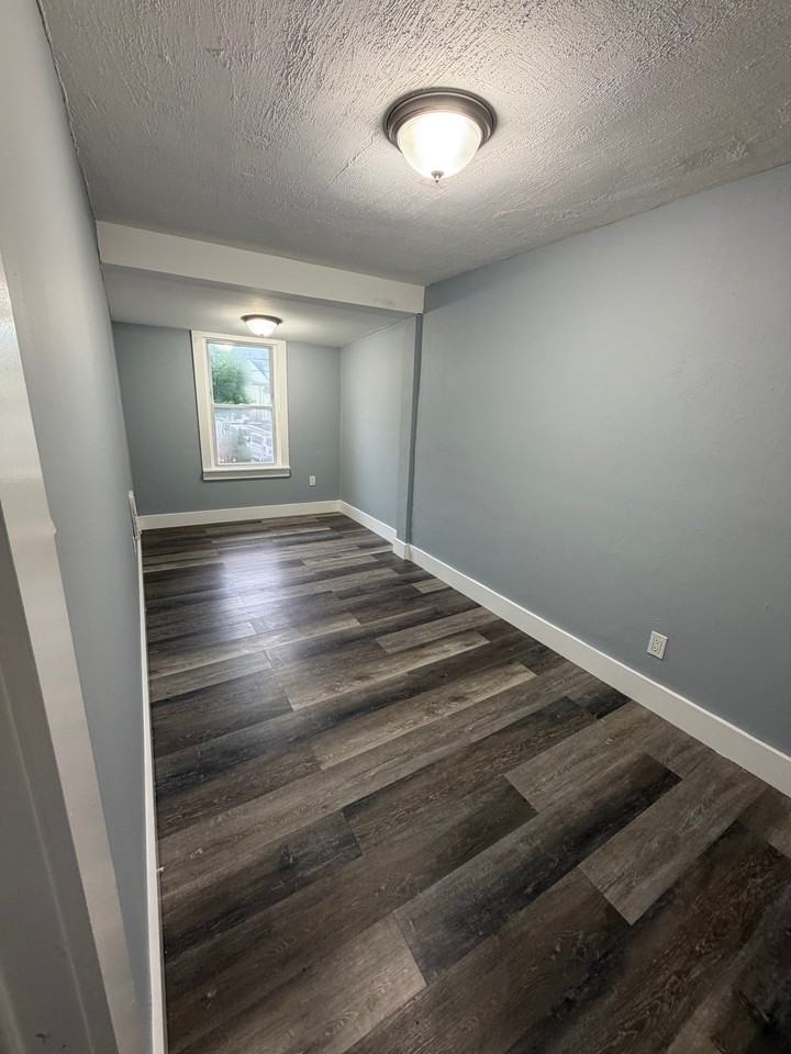 590 Christopher St #2 - Photo 5 of 6