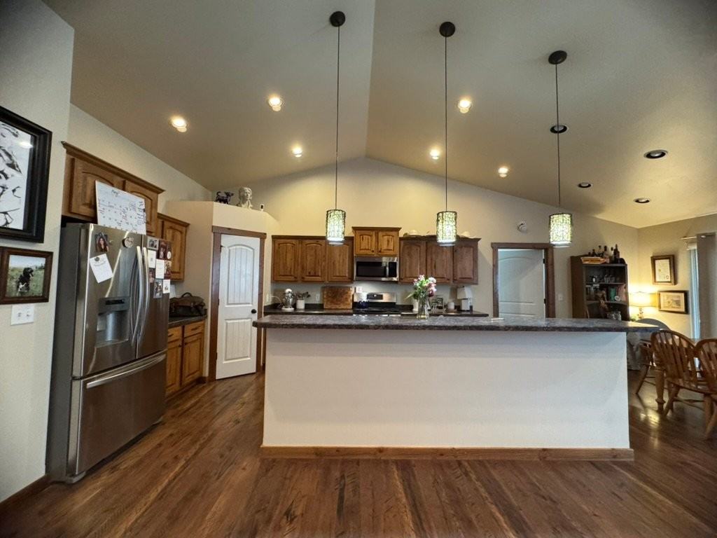 219 Talon Way - Photo 4 of 20