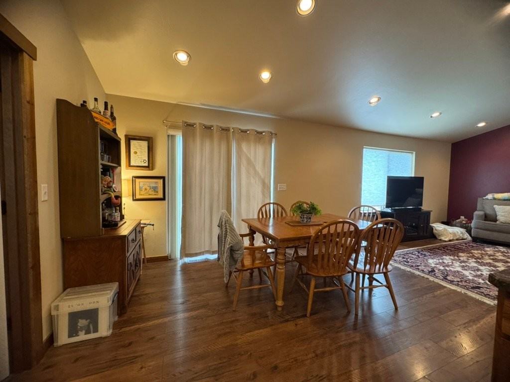 219 Talon Way - Photo 7 of 20