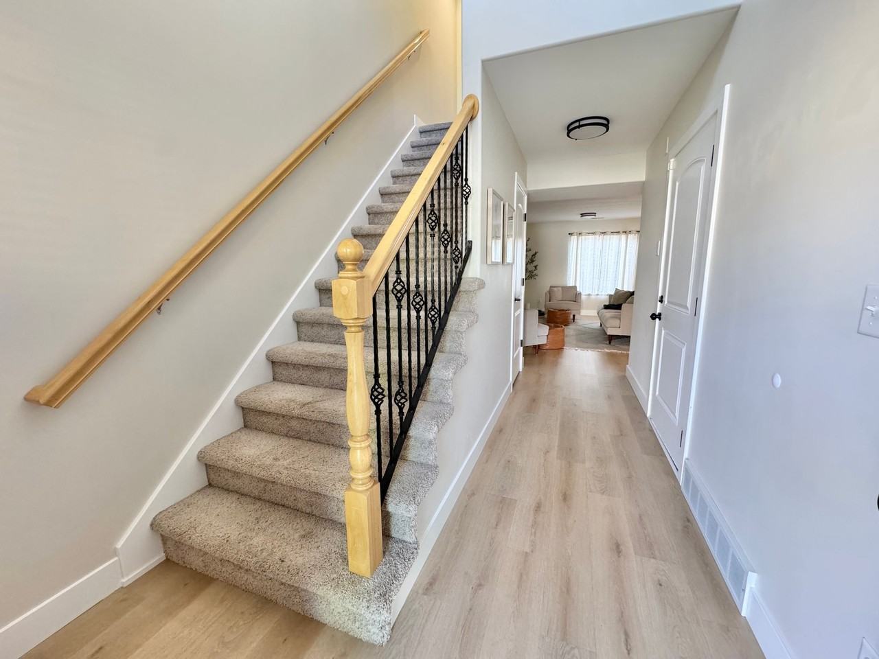 2055 Evans Cove Loop - Photo 3 of 20