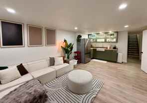 1011 N Meade Ave - Photo 1 of 1