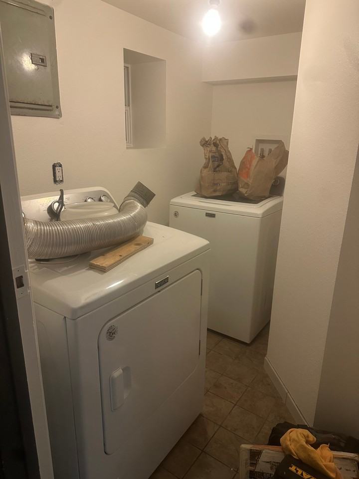 228 7th Ln - Photo 6 of 6