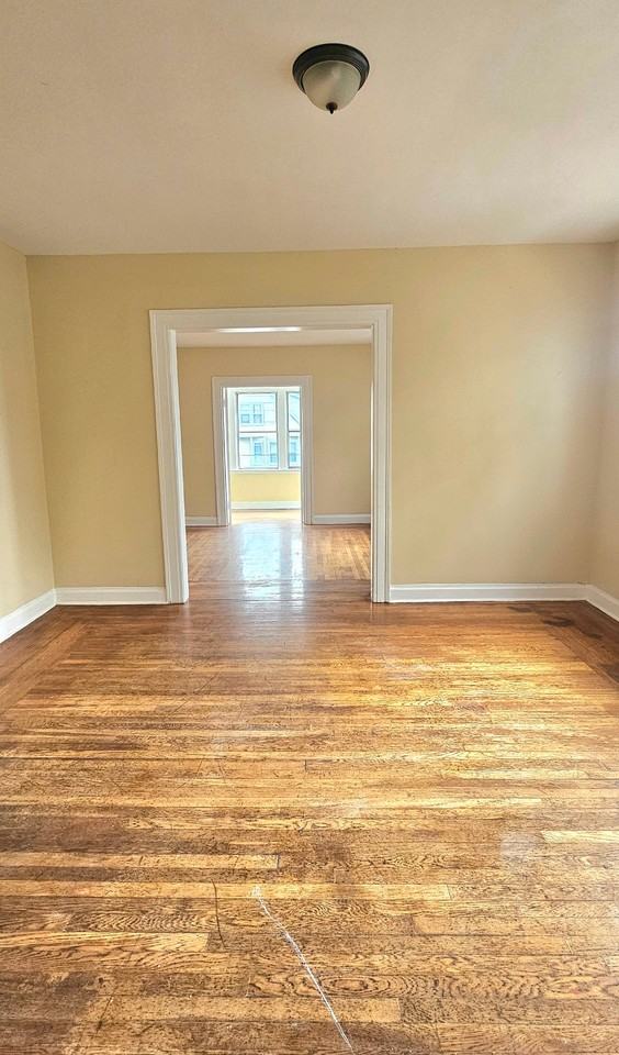 62 Fairfield St #2 - Photo 5 of 13