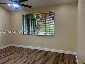 15851 Southwest 10th Street - Photo 7 of 8