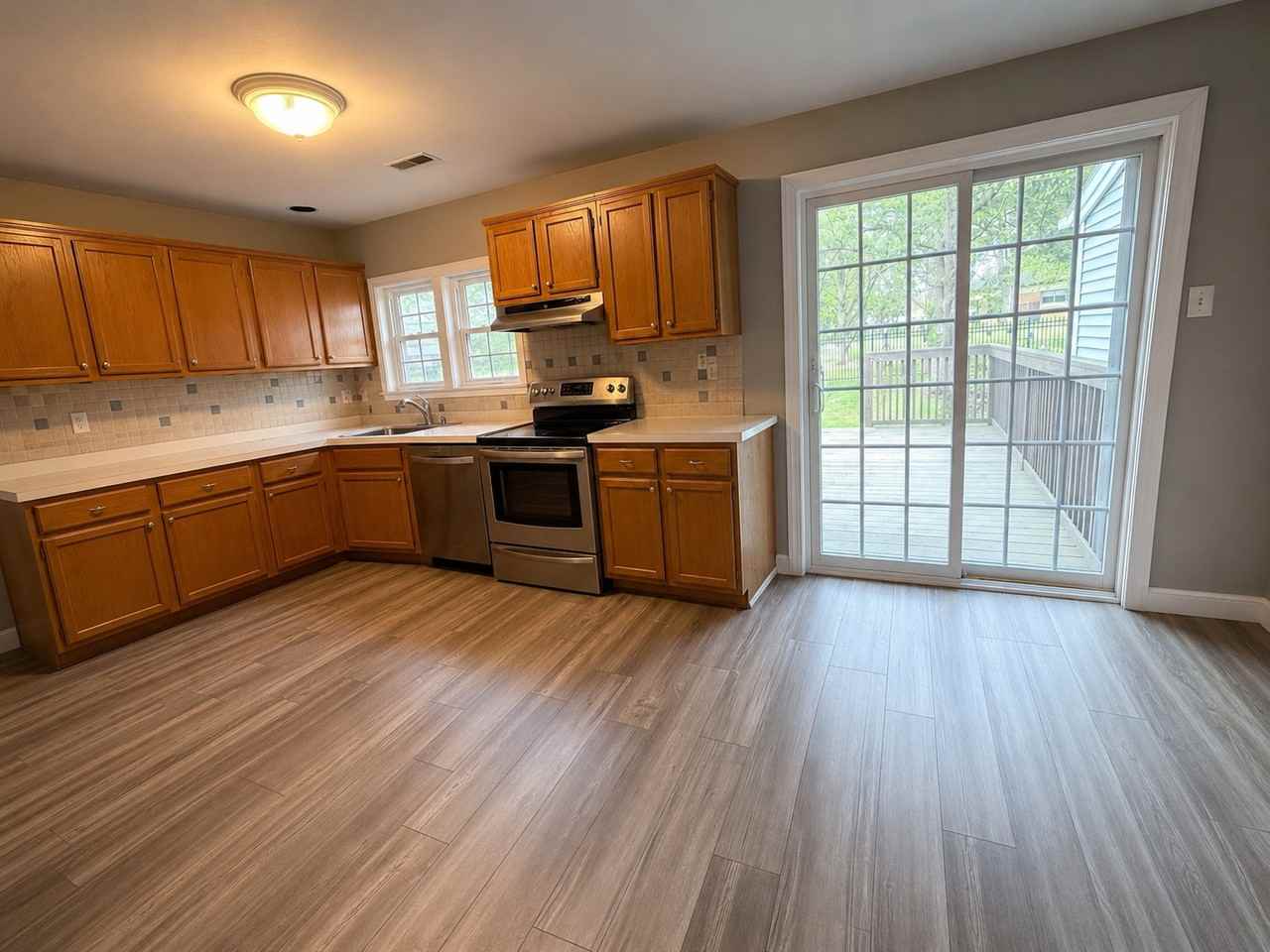 739 Orley Pl #739 - Photo 3 of 7