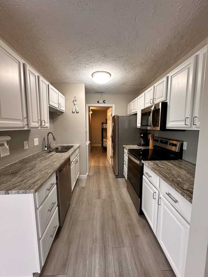 64 Cross Creek Rd #20 - Photo 5 of 15