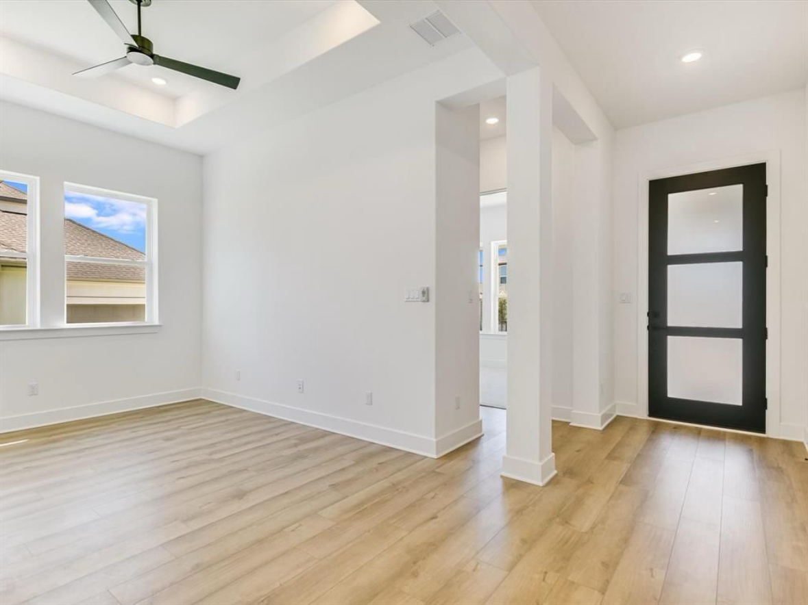 435 Wolf Ridge Rd #NA - Photo 4 of 33