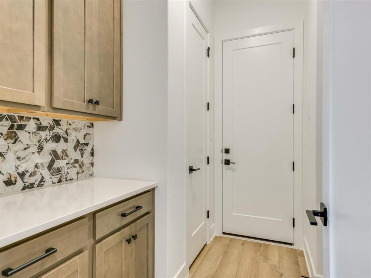 435 Wolf Ridge Rd #NA - Photo 6 of 33