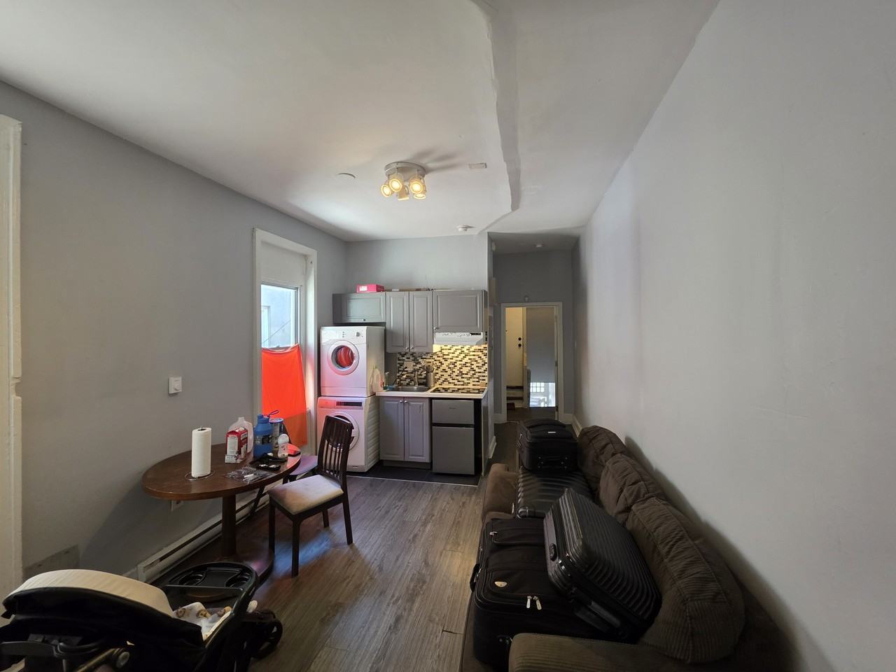 2216 N 15th St #NA - Photo 2 of 6